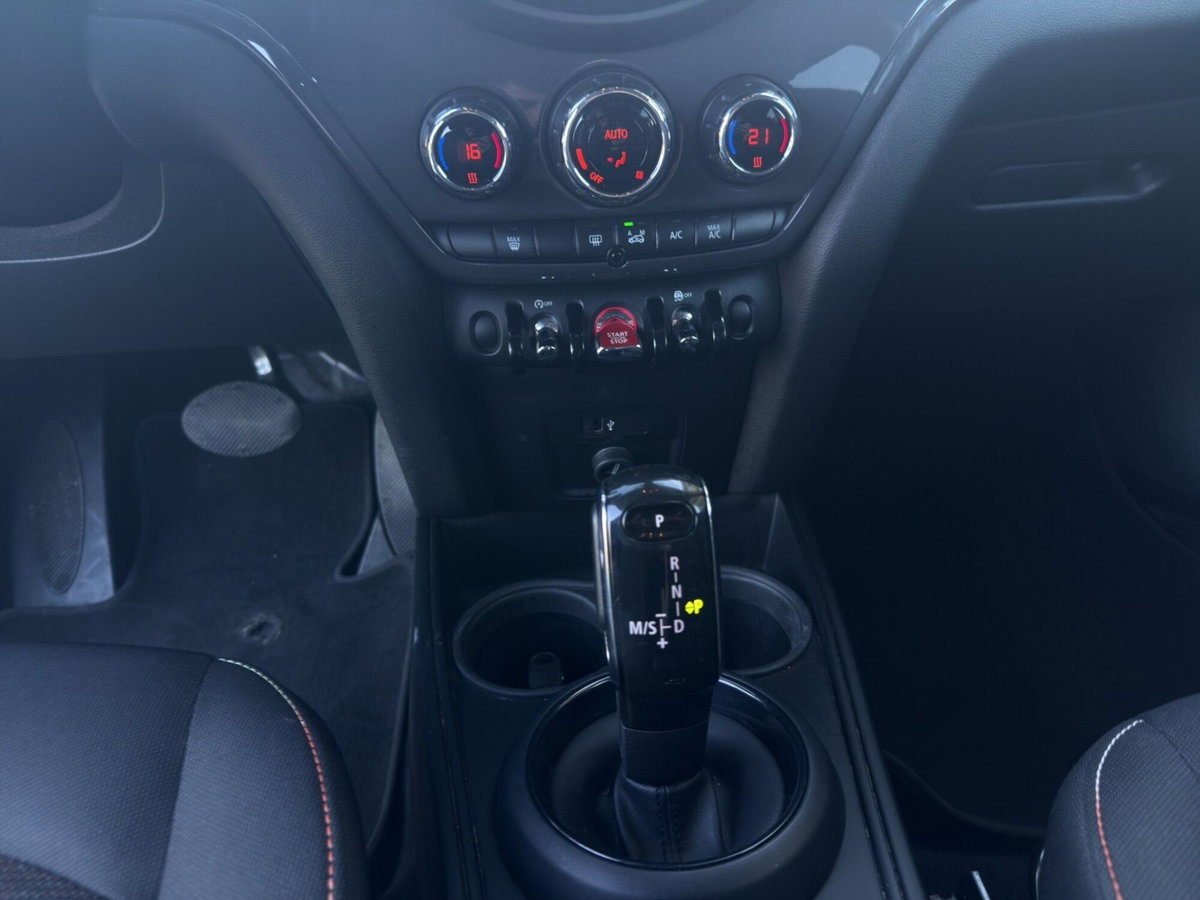 MINI Mini Countryman 1.5 One D Business Countryman Automatica (13)