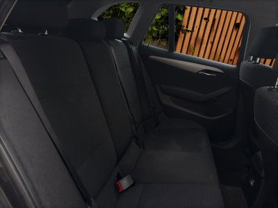 BMW X1 sDrive18d (16)