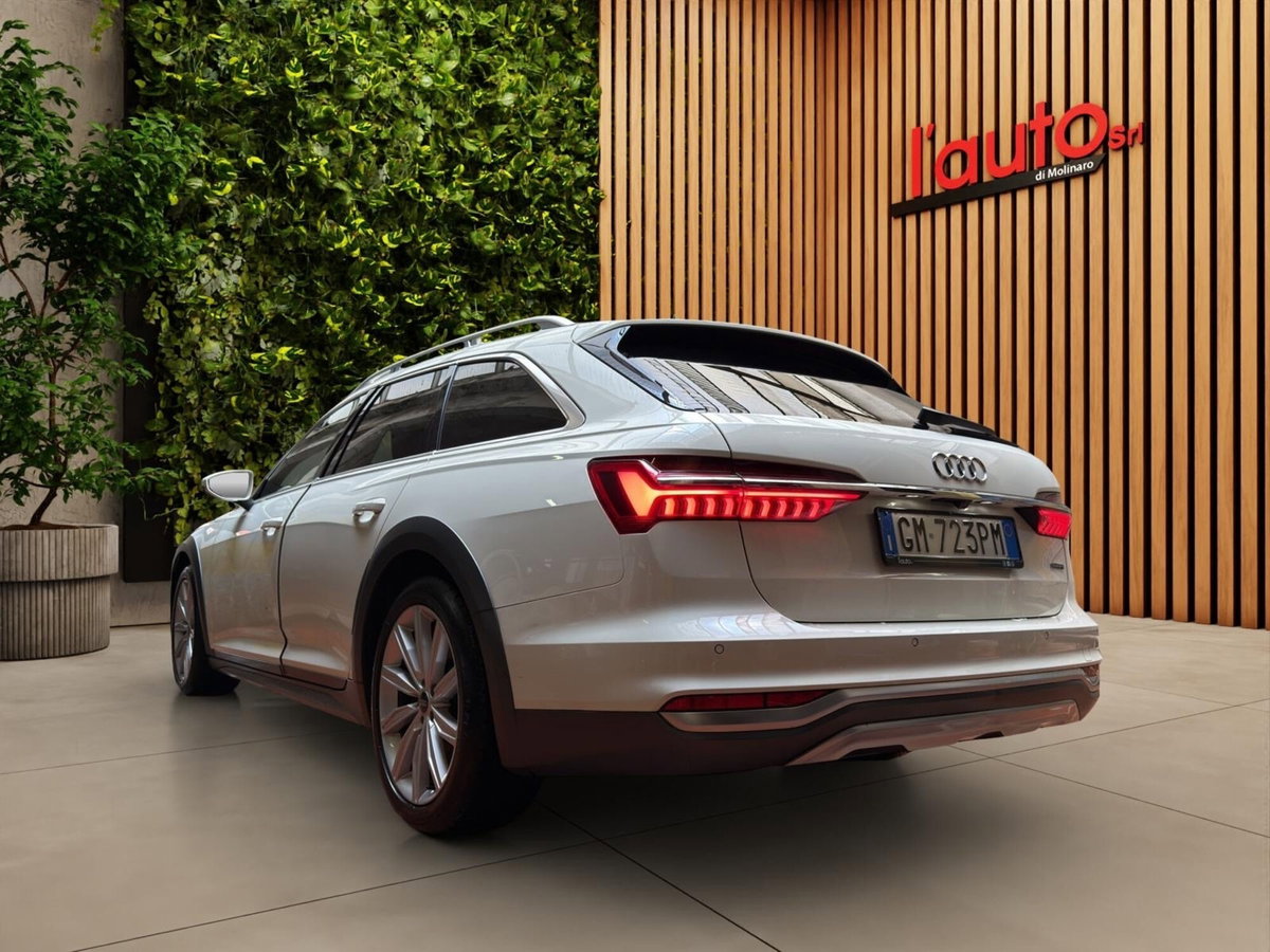 Audi A6 Allroad 45 TDI 3.0 quattro S tronic Evolution (7)