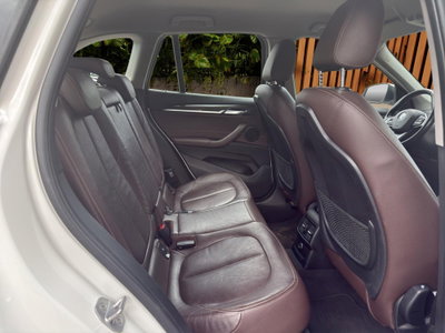 BMW X1 sDrive18d Advantage (17)