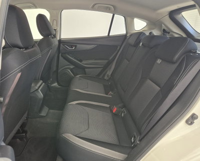 Subaru Impreza 1.6i Lineartronic Style Navi (14)