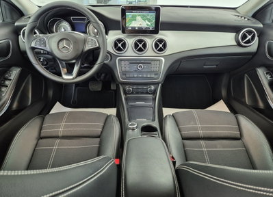 Mercedes-Benz GLA SUV 180 d Automatic Sport (16)