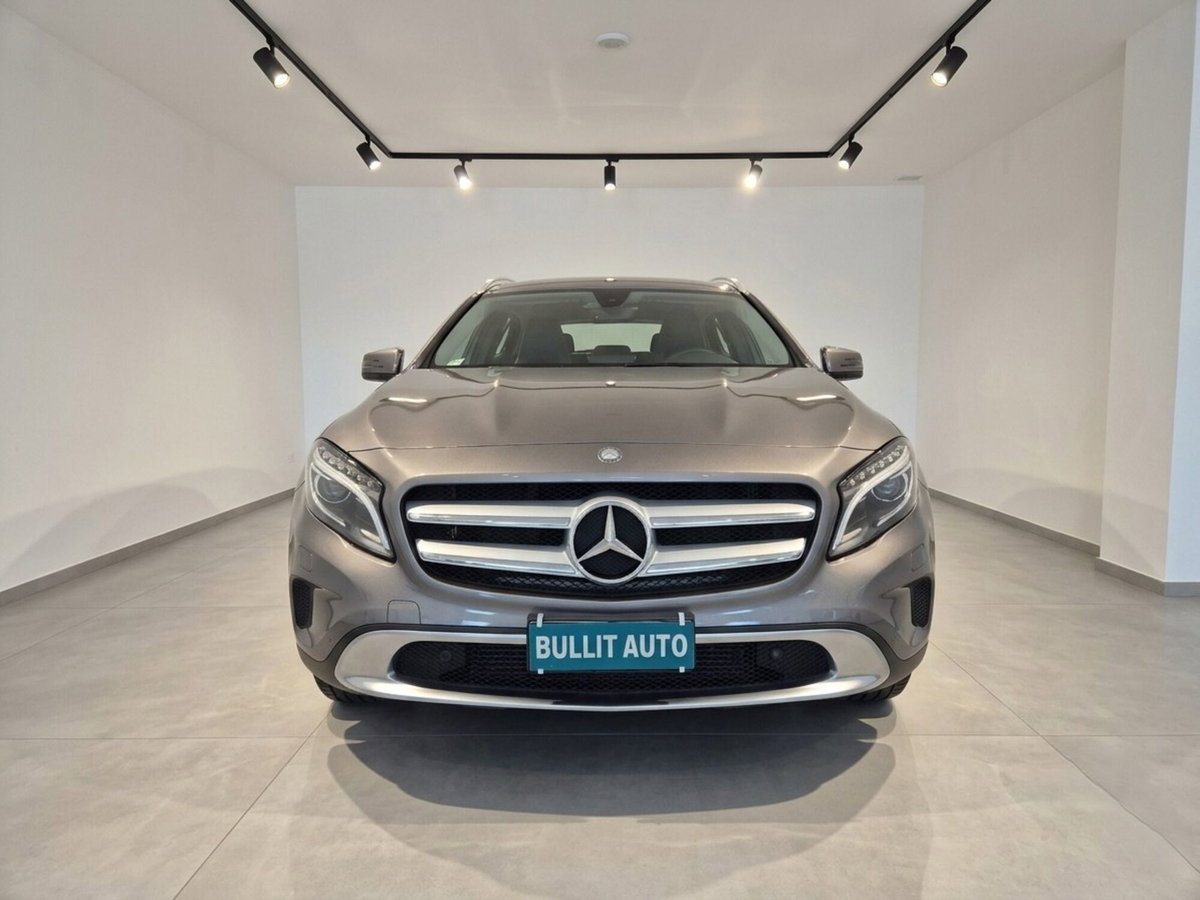 Mercedes-Benz GLA SUV 180 d Automatic Sport (2)