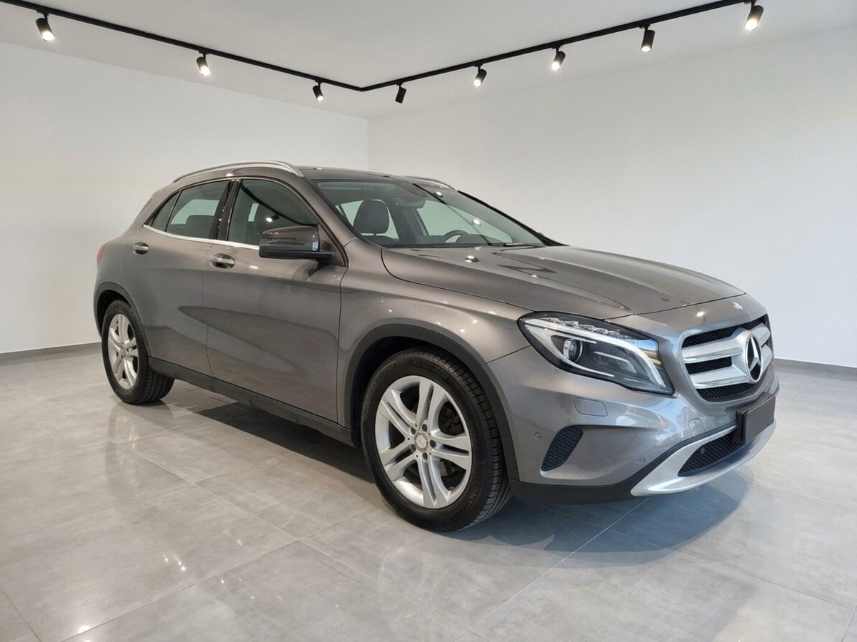 Mercedes-Benz GLA SUV 180 d Automatic Sport (3)