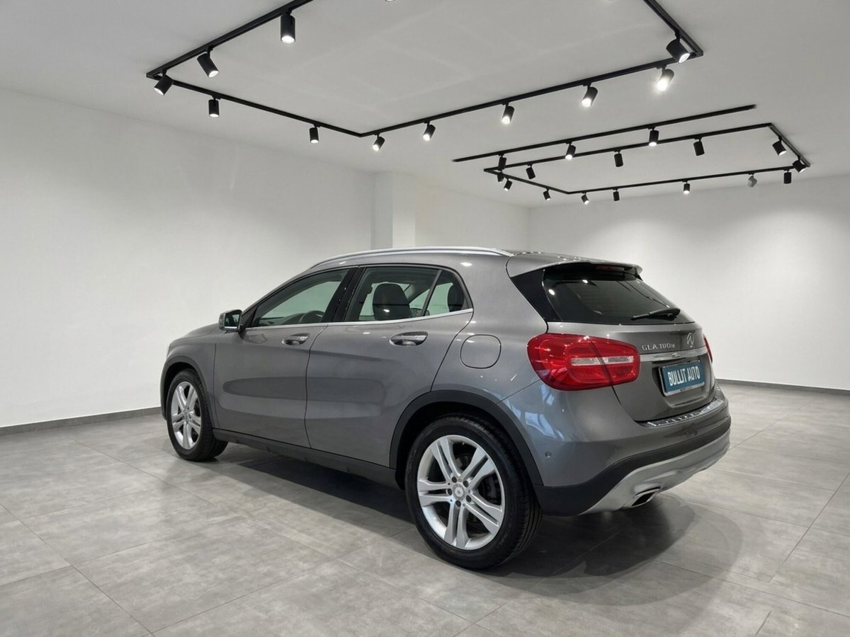 Mercedes-Benz GLA SUV 180 d Automatic Sport (7)