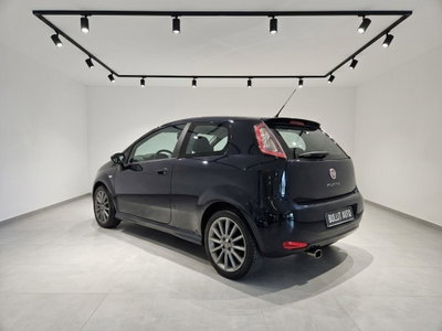 Fiat Punto 1.3 MJT II 75 CV 5 porte Street (7)