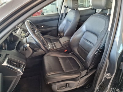 Jaguar E-Pace 2.0D 180 CV AWD aut. R-Dynamic (7)