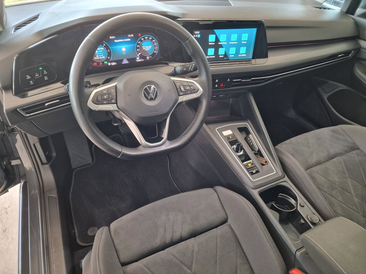 Volkswagen Golf 2.0 TDI 150 CV DSG SCR Style (10)