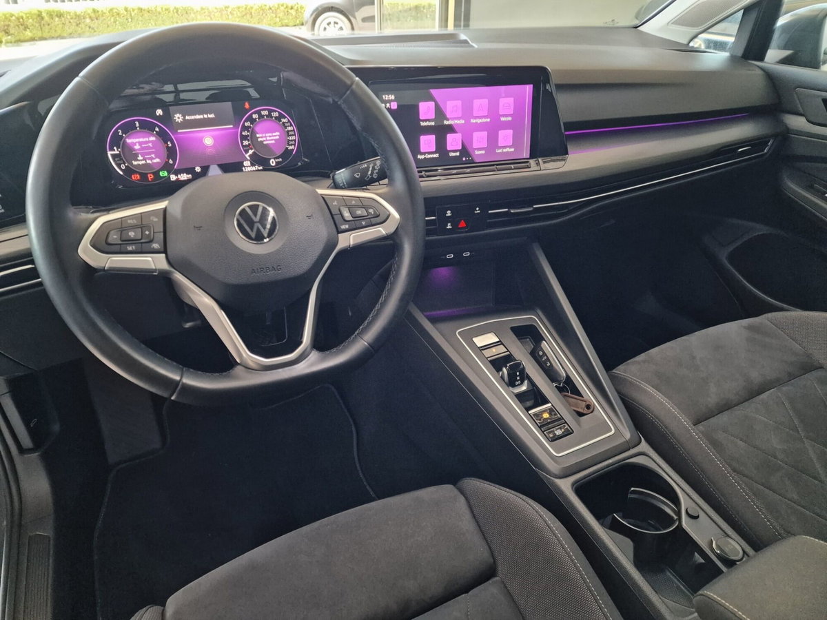 Volkswagen Golf 2.0 TDI 150 CV DSG SCR Style (14)