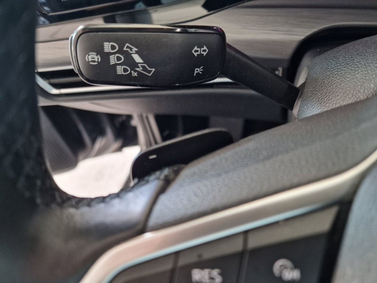 Volkswagen Golf 2.0 TDI 150 CV DSG SCR Style (16)