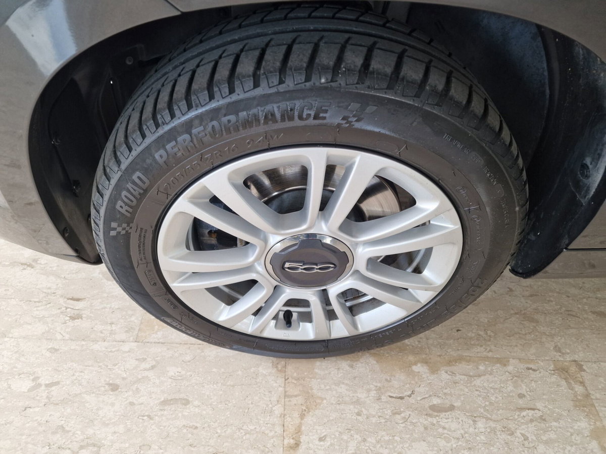 Fiat 500L 1.6 Multijet 120 CV Lounge (15)