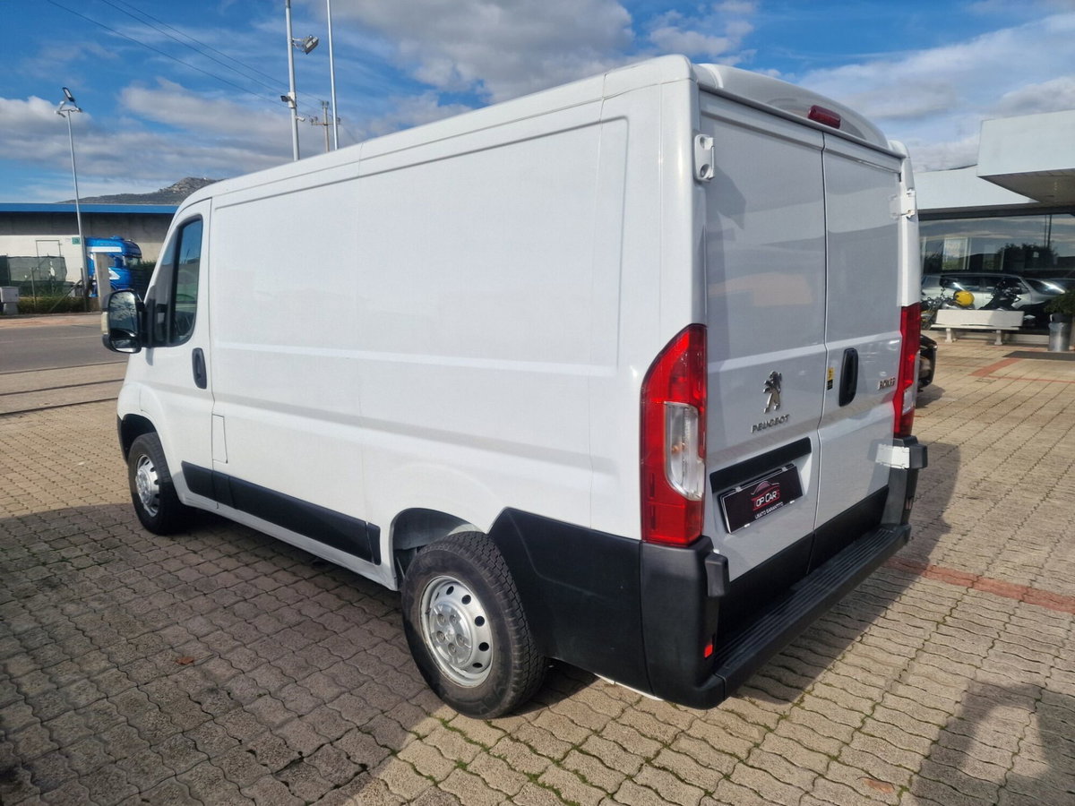 Peugeot Boxer Furgone 330 2.2 BlueHDi 140 S&S PM-TN Furgone (2)