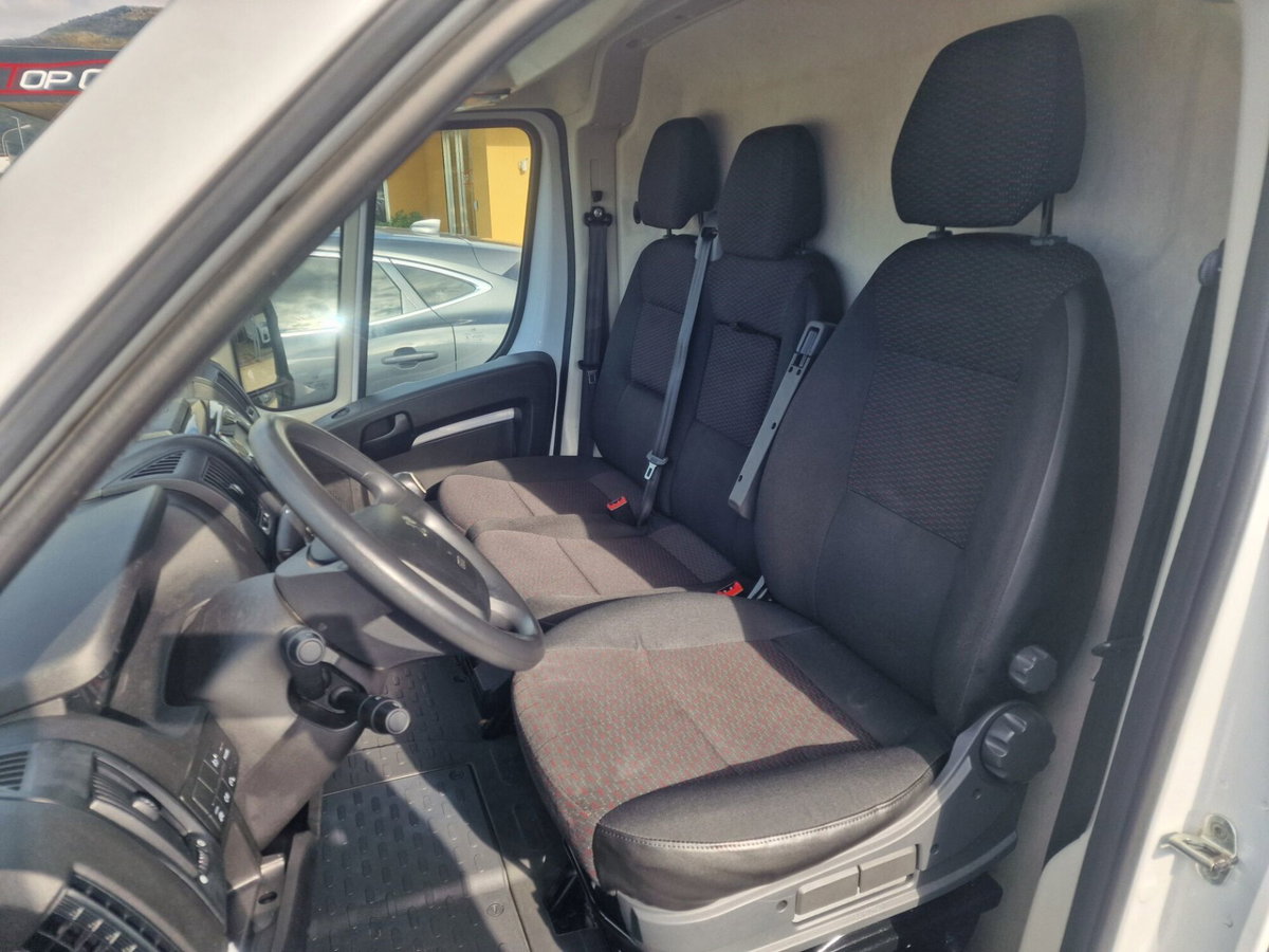 Peugeot Boxer Furgone 330 2.2 BlueHDi 140 S&S PM-TN Furgone (5)
