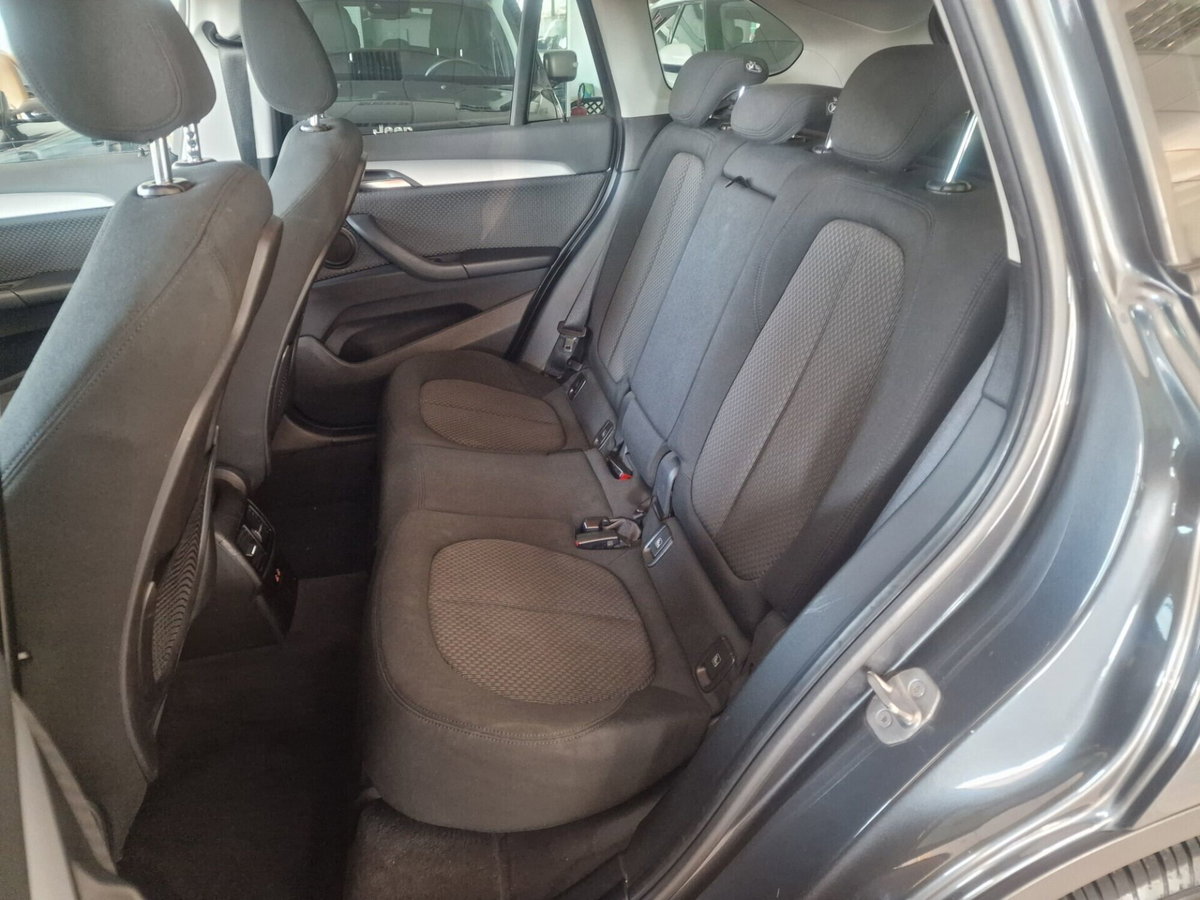 BMW X1 sDrive18d (5)
