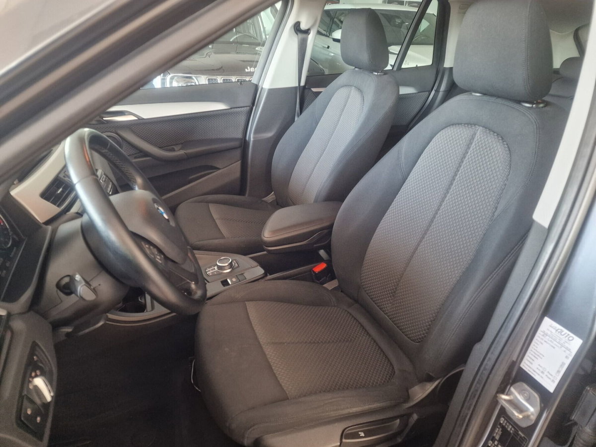 BMW X1 sDrive18d (6)