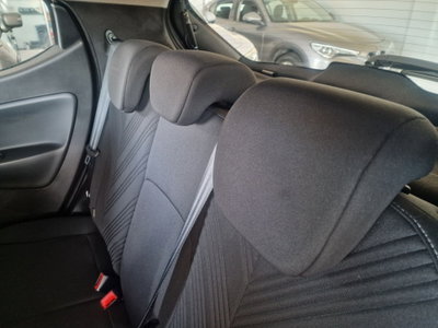 Lancia Ypsilon 1.0 FireFly 5 porte S&S Hybrid Ecochic Gold (9)