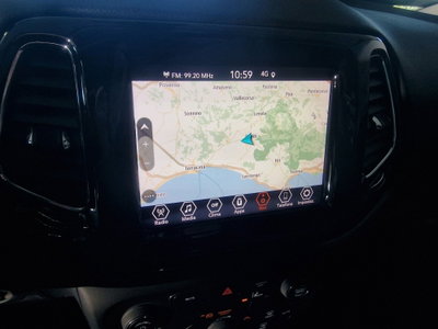 Jeep Compass 1.6 Multijet II 2WD Limited (8)