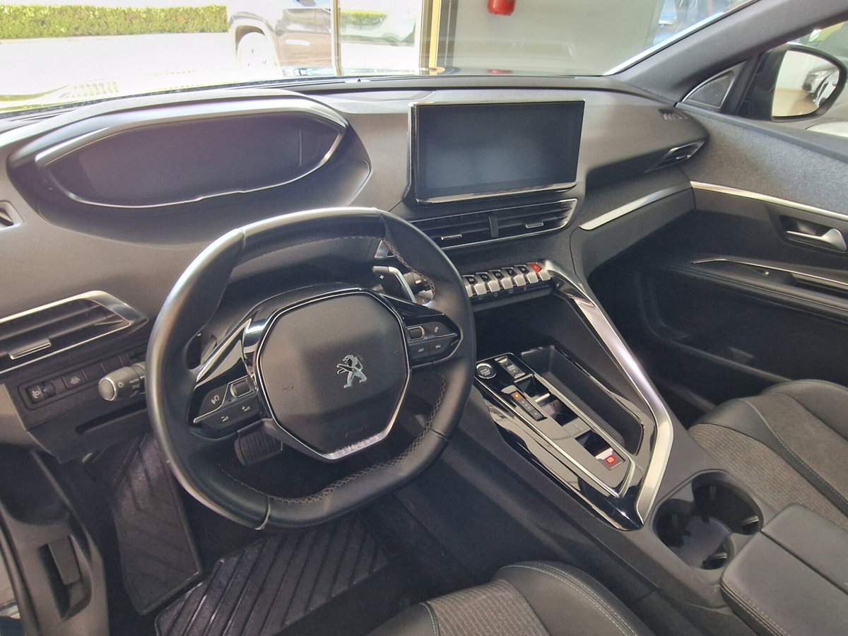 Peugeot 3008 BlueHDi 130 S&S EAT8 Allure Pack (7)