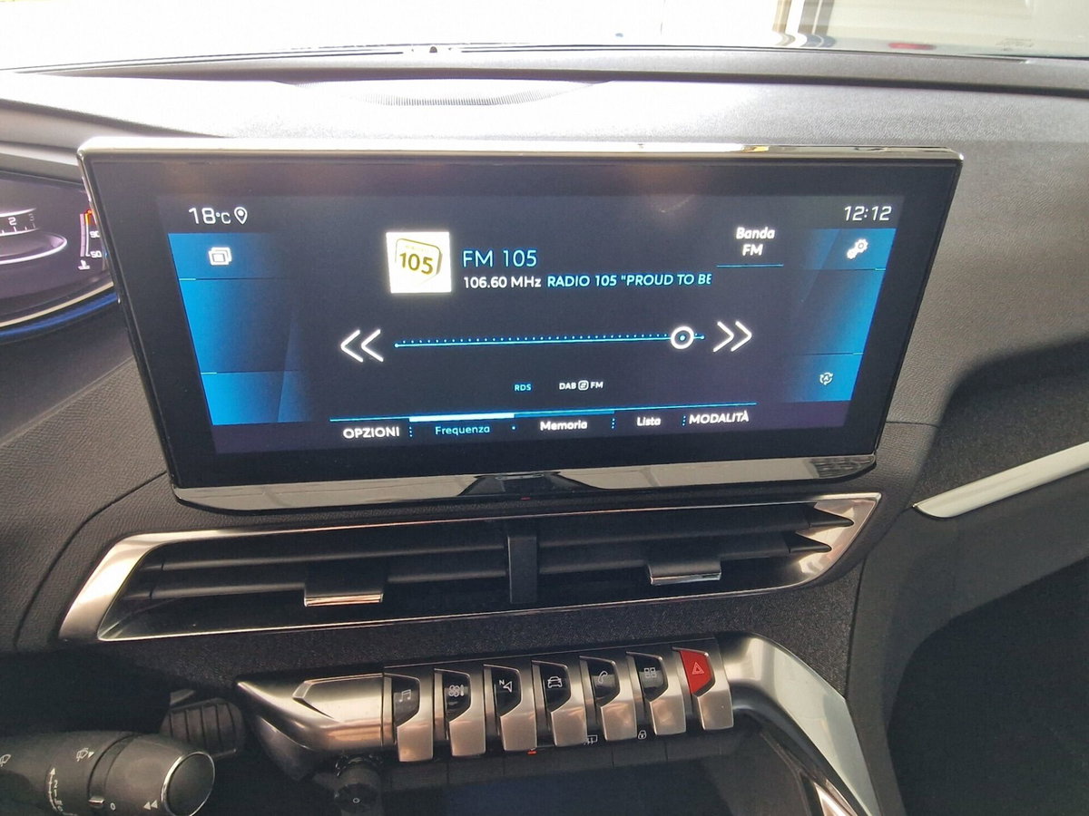 Peugeot 3008 BlueHDi 130 S&S EAT8 Allure Pack (9)