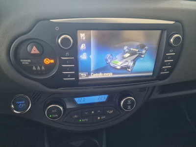 Toyota Yaris 1.5 Hybrid 5 porte Style (12)