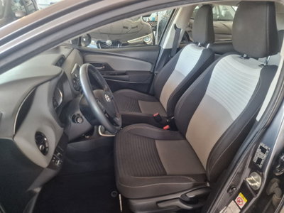 Toyota Yaris 1.5 Hybrid 5 porte Style (6)