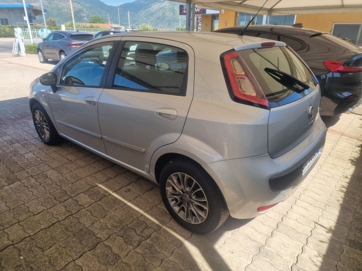 Fiat Punto Evo 1.3 Mjt 75 CV 5 porte Dynamic (2)