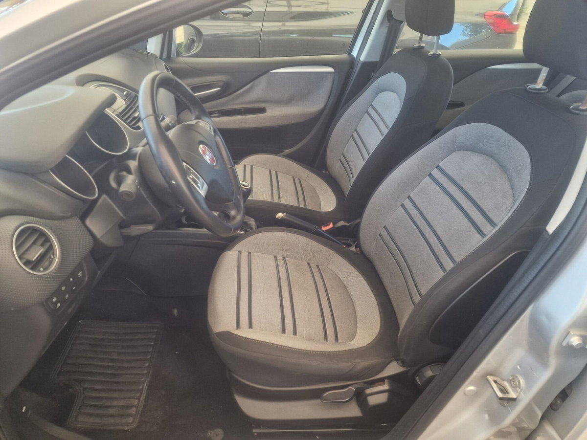 Fiat Punto Evo 1.3 Mjt 75 CV 5 porte Dynamic (6)