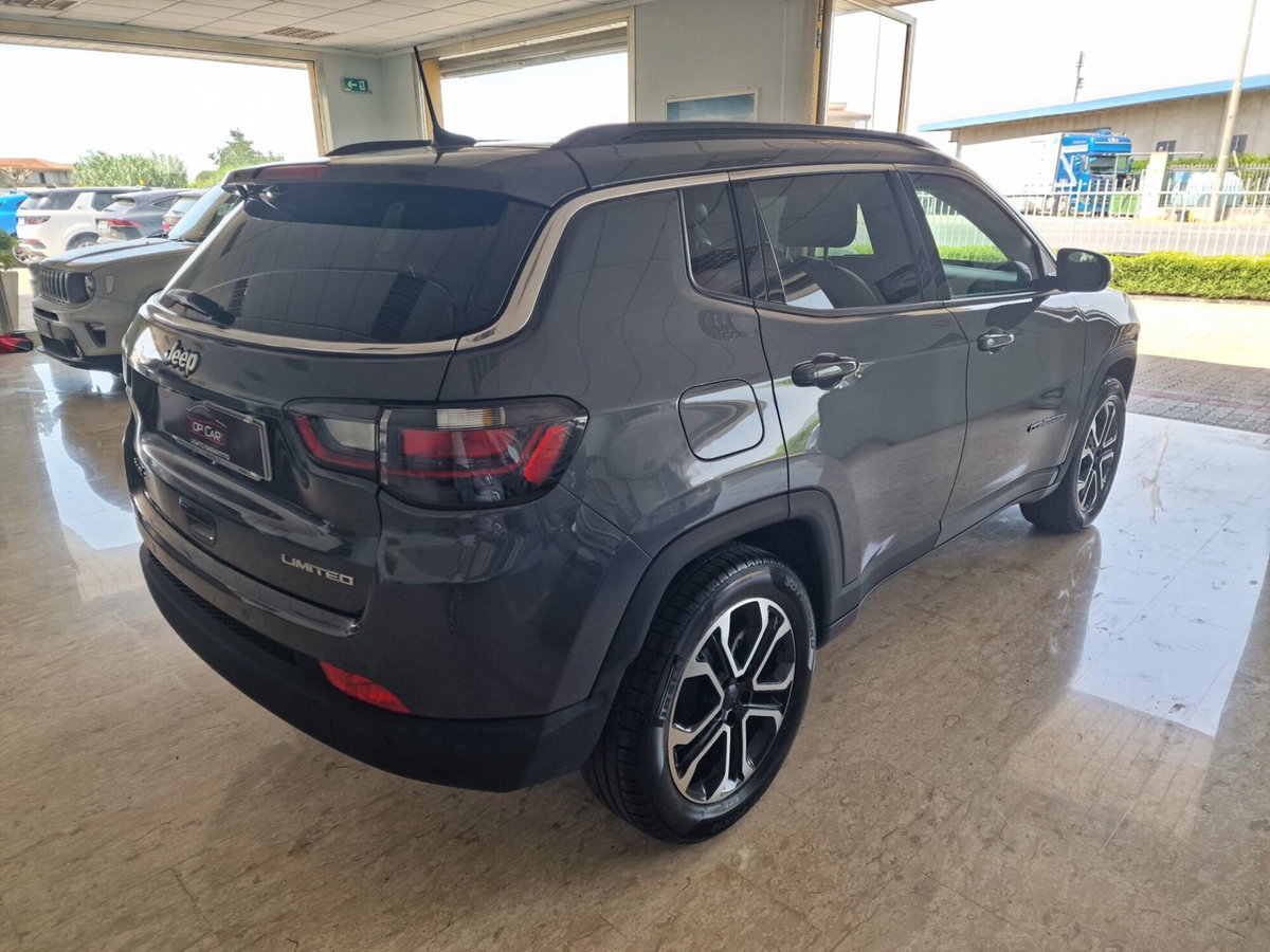Jeep Compass 1.3 T4 190CV PHEV AT6 4xe Limited (3)