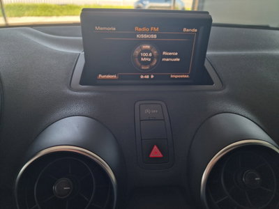 Audi A1 Sportback 1.6 TDI Admired (9)