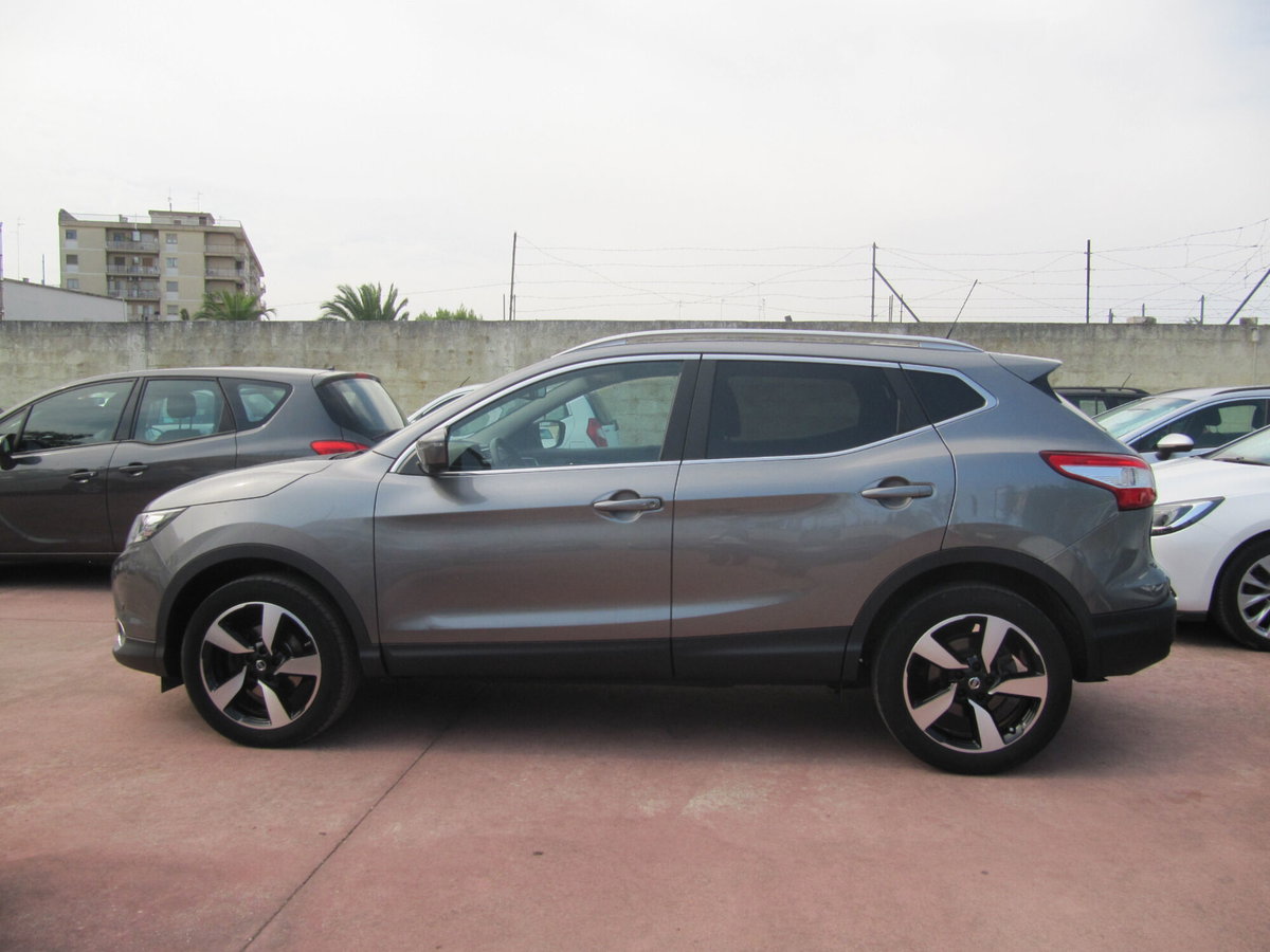 Nissan Qashqai 1.5 dCi N-Connecta