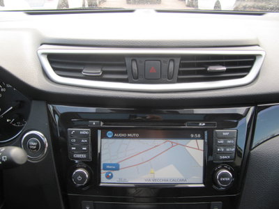 Nissan Qashqai 1.5 dCi N-Connecta (6)