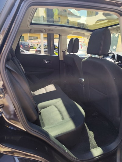 Nissan Qashqai 1.5 dCi DPF Tekna (9)