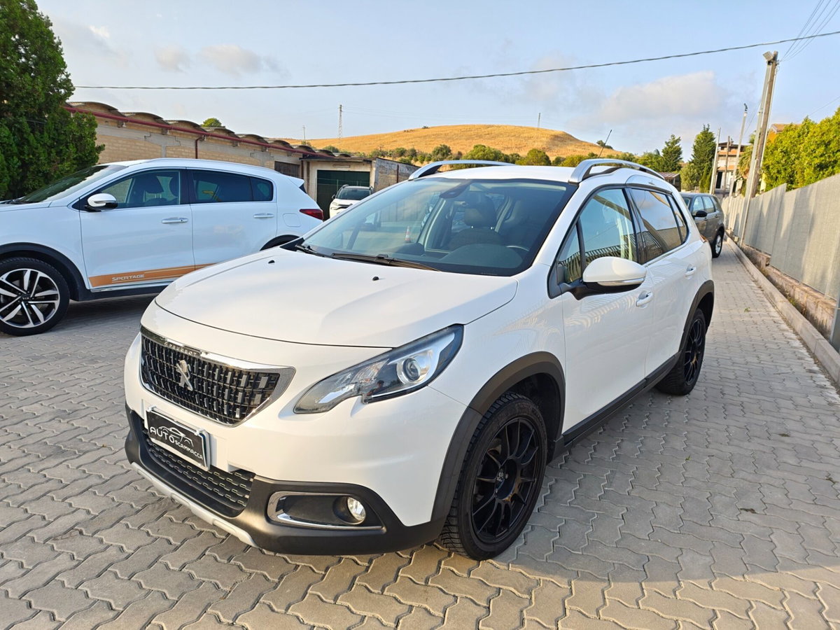 Peugeot 2008 100 Black Matt