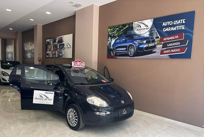 Fiat Punto 1.4 8V 5 porte Natural Power Street (18)