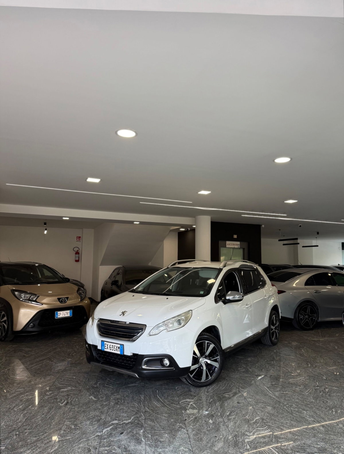 Peugeot 2008 e-HDi 92 CV Stop&Start Allure