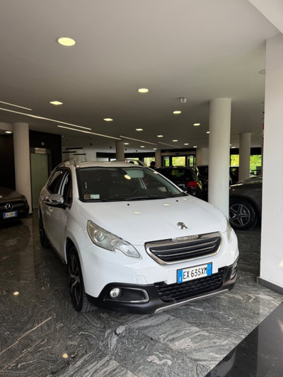 Peugeot 2008 e-HDi 92 CV Stop&Start Allure (3)