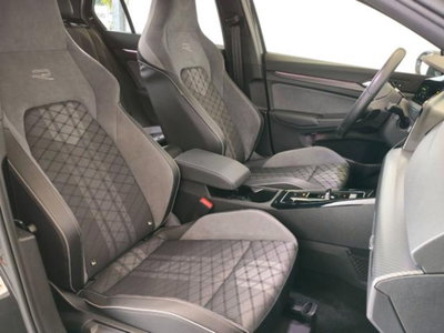 Volkswagen Golf 1.5 eTSI 130 CV EVO ACT DSG R-Line (14)