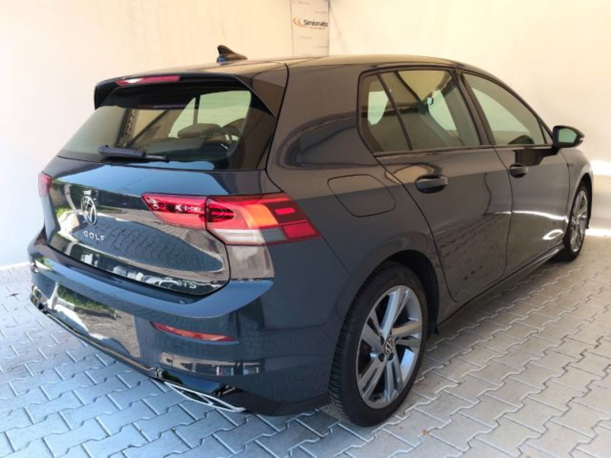 Volkswagen Golf 1.5 eTSI 130 CV EVO ACT DSG R-Line (4)