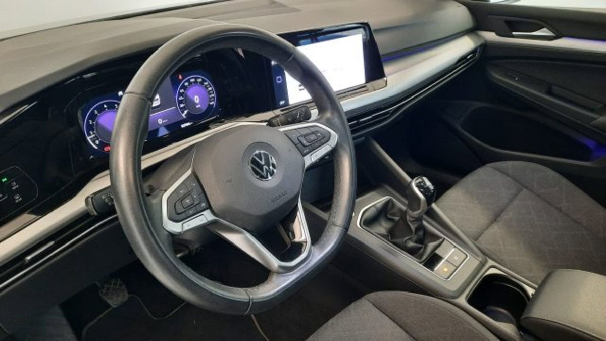 Volkswagen Golf 1.0 TSI 115 CV 5p. Trendline BlueMotion Technology (7)
