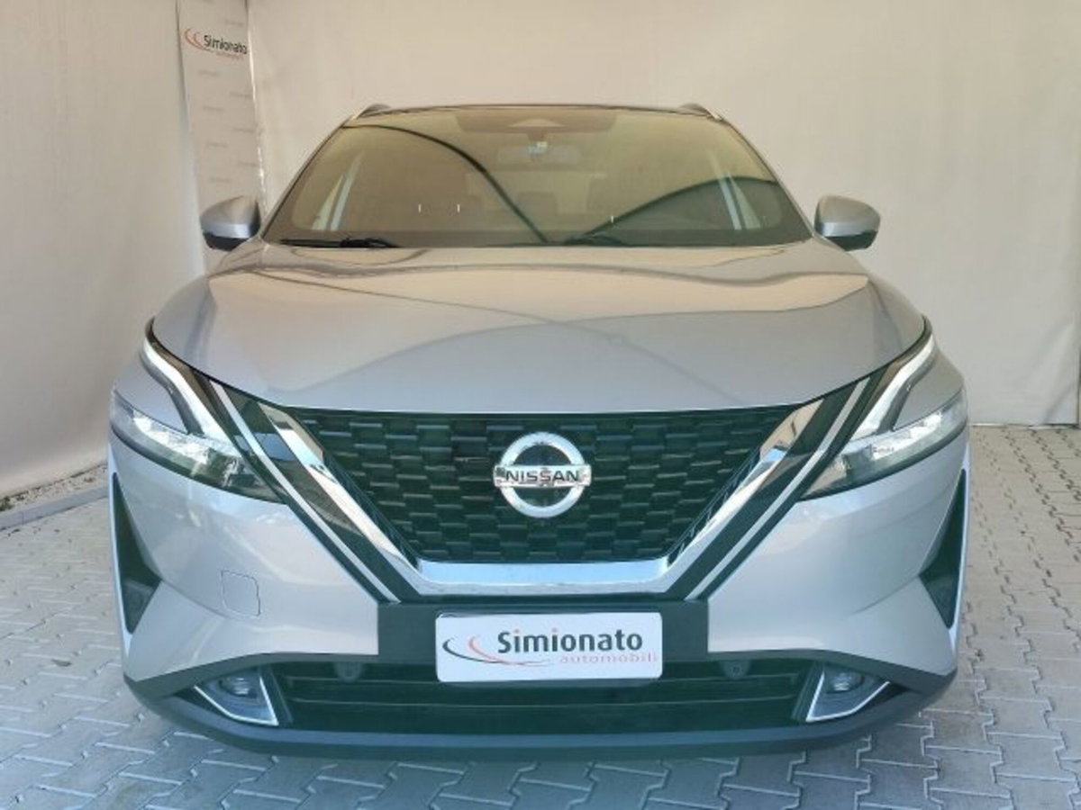 Nissan Qashqai 1.3 mhev Tekna 4wd 158cv xtronic (2)