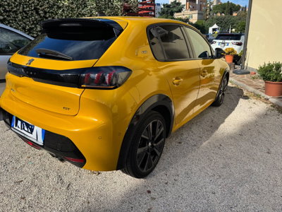 Peugeot 208 PureTech 100 Stop&Start 5 porte GT (4)