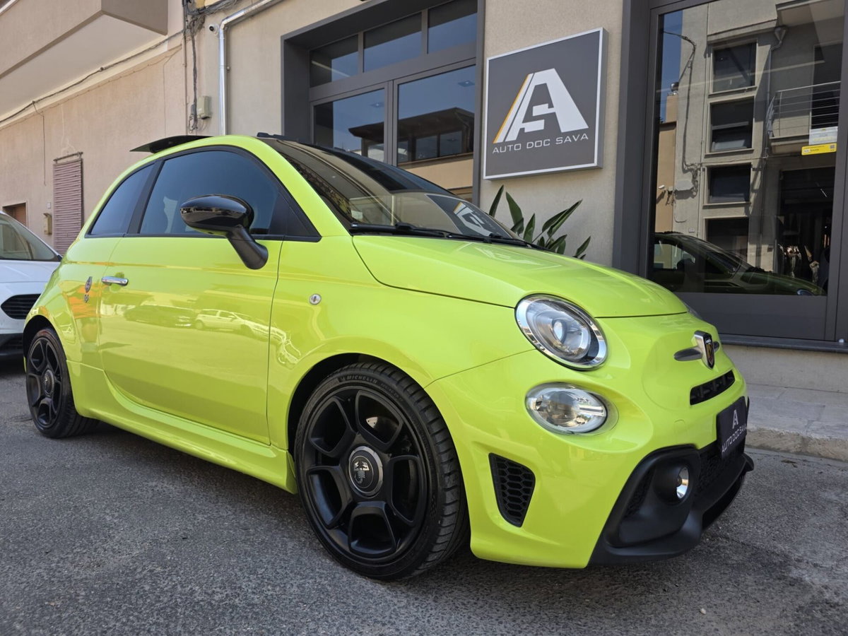 Abarth 595 595 1.4 Turbo T-Jet 160 CV Yamaha Factory Racing (3)