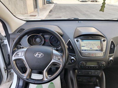 Hyundai ix35 1.7 CRDi 2WD Xpossible (10)