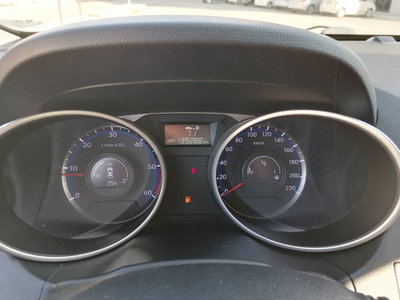 Hyundai ix35 1.7 CRDi 2WD Xpossible (16)