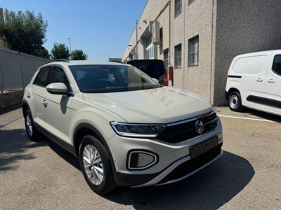 Volkswagen T-Roc 1.0 TSI Life (2)