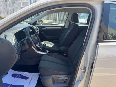 Volkswagen T-Roc 1.0 TSI Life (5)