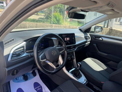 Volkswagen T-Roc 1.0 TSI Life (6)
