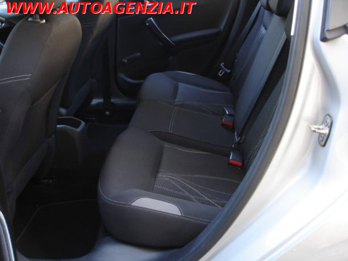 Peugeot 208 VTi 82 CV 5 porte Active (10)