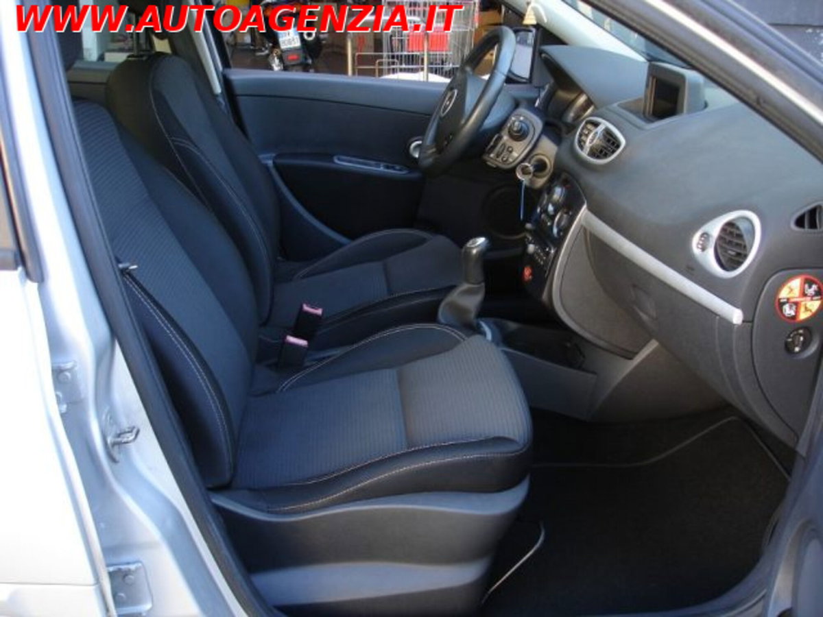 Renault Clio 1.5 dCi 75CV 5 porte Dynamique (10)