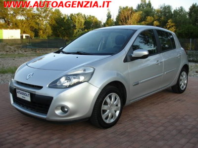 Renault Clio 1.5 dCi 75CV 5 porte Dynamique (6)
